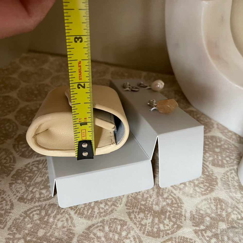 NWT A New Day AirPod case & Semi Precious Charm Set - Gift Set Gift Idea - Picture 7 of 10